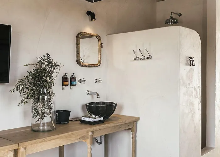 מלון Casita Casita 2*